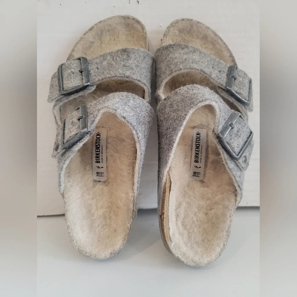 BIRKENSTOCKS ARIZONA GRAY WOOL FELT‎ SANDALS (sz US 7 or EURO 38) - Picture 1 of 5